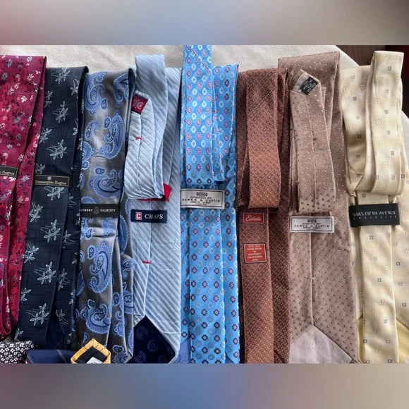 25 100% silk ties. Zegna, Dior, Saks, and more